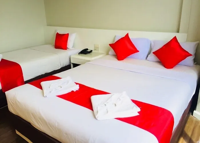 River GrandHatyai Hotel